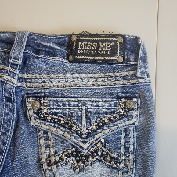 Miss Me Jeans Size 26 Boot Cut, Western Style,Rhinestones, Bling Design, Womens - Picture 14 of 15
